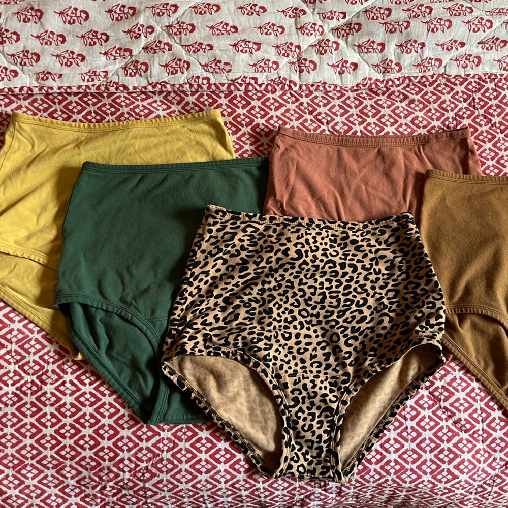 5 Pairs of ARQ underwear